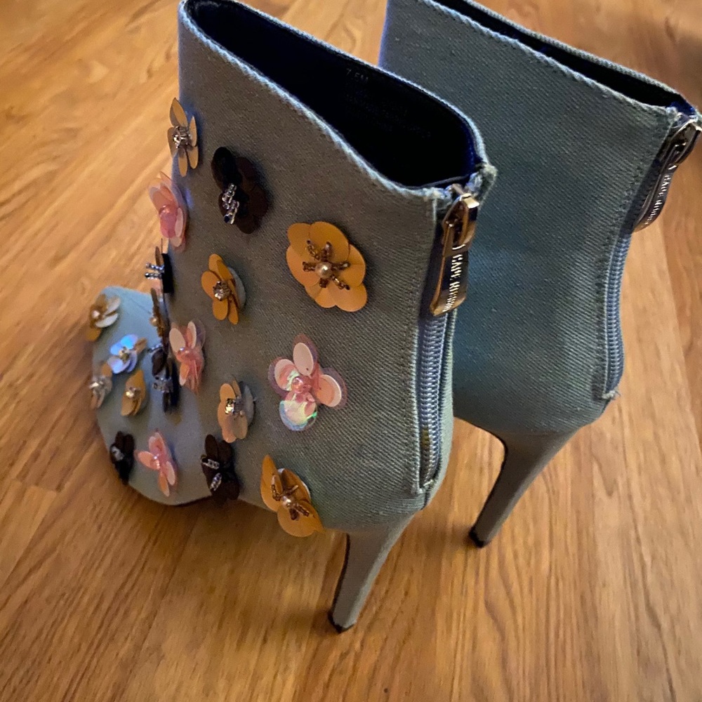 Cape Ribbon Shoes